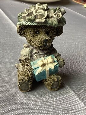 3/$30 90s Canasia Ontario Teddy Bear Resin Shelf Sitter Rose Flower Hat